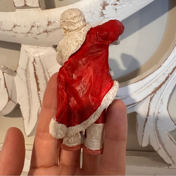 Vintage TWAS THE NIGHT BEFORE FIGURINES SANTA 4” - Picture 3 of 5